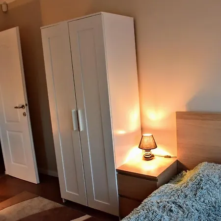 別荘 Keknefelejcs Vendeghaz *