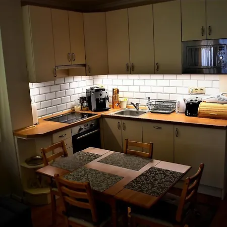 別荘 Keknefelejcs Vendeghaz *